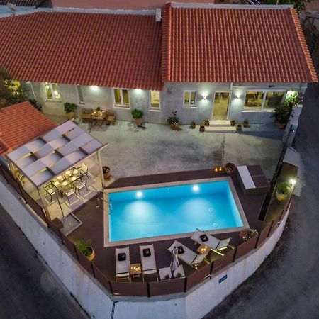 Villa Roxanne Galatas  Екстер'єр фото