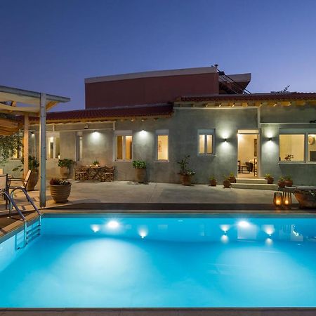 Villa Roxanne Galatas  Екстер'єр фото