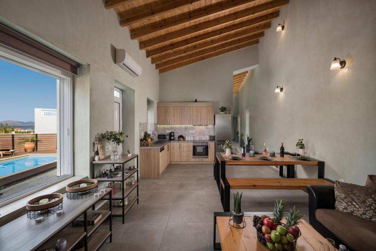 Villa Roxanne Galatas  Екстер'єр фото