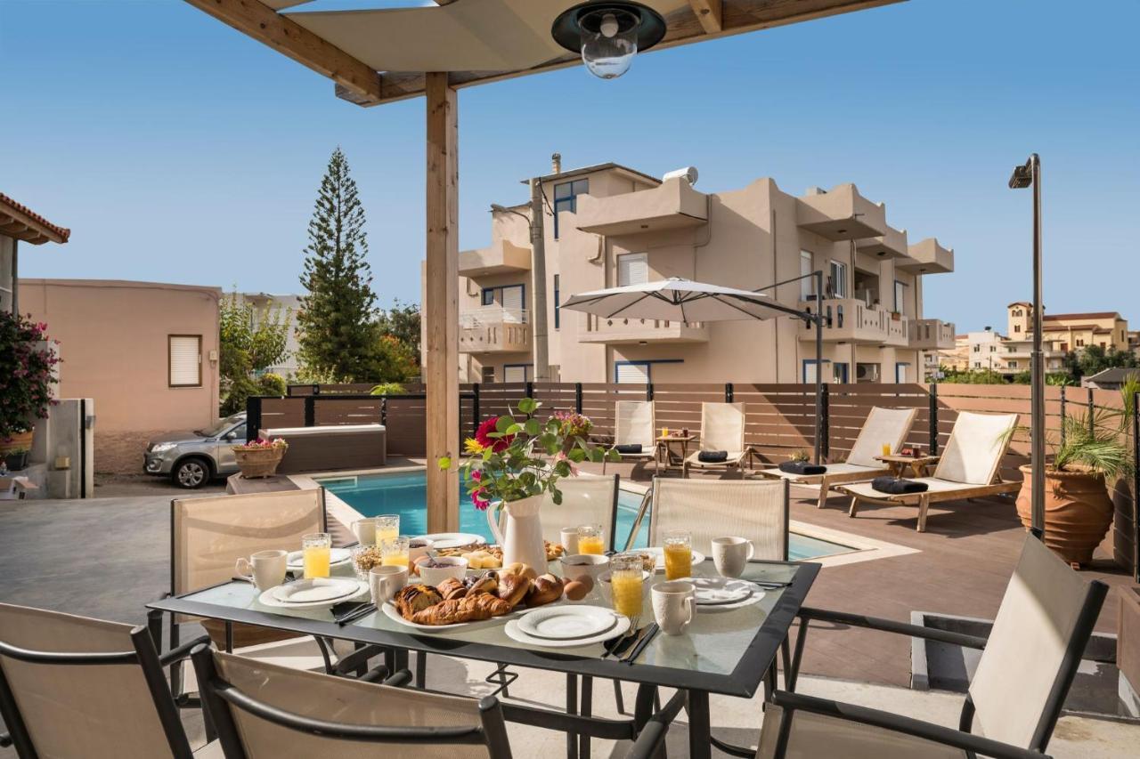 Villa Roxanne Galatas  Екстер'єр фото