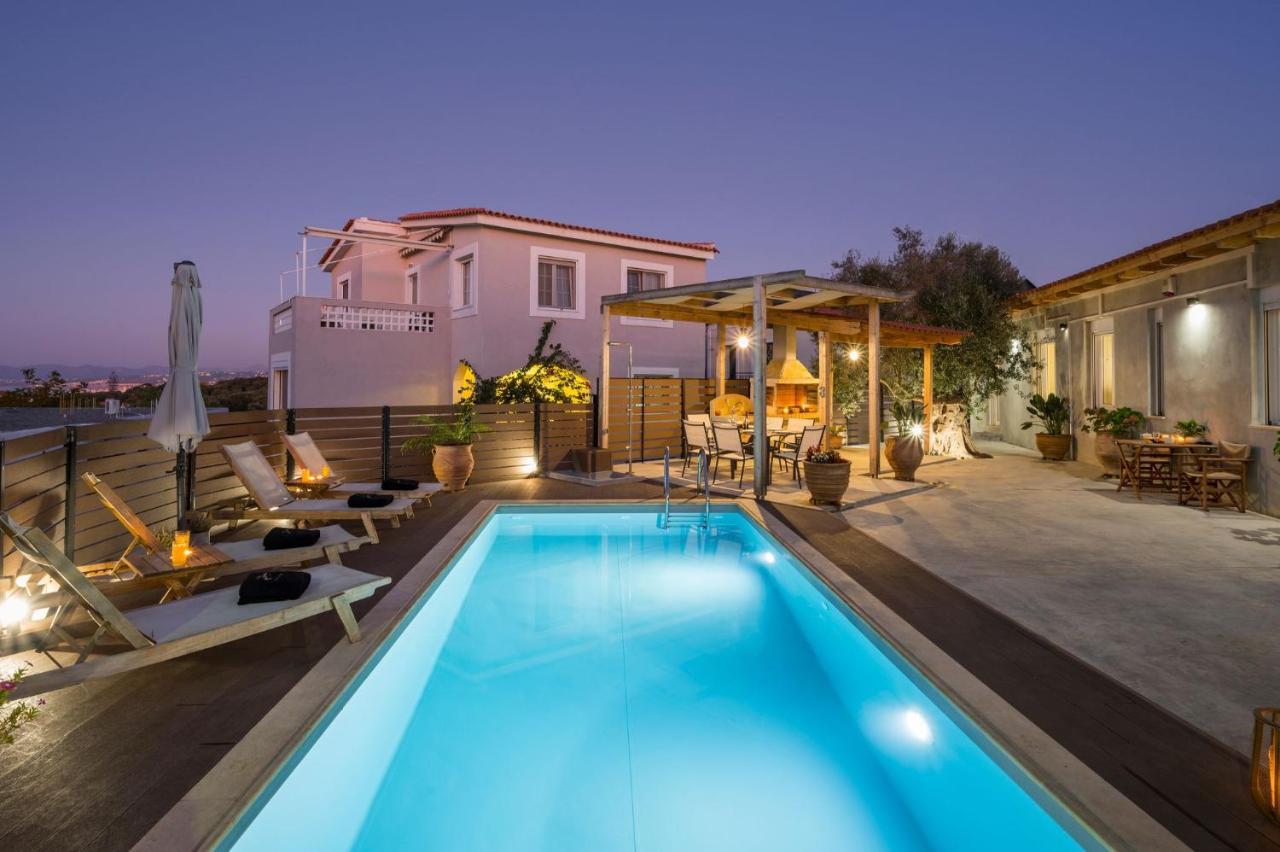 Villa Roxanne Galatas  Екстер'єр фото