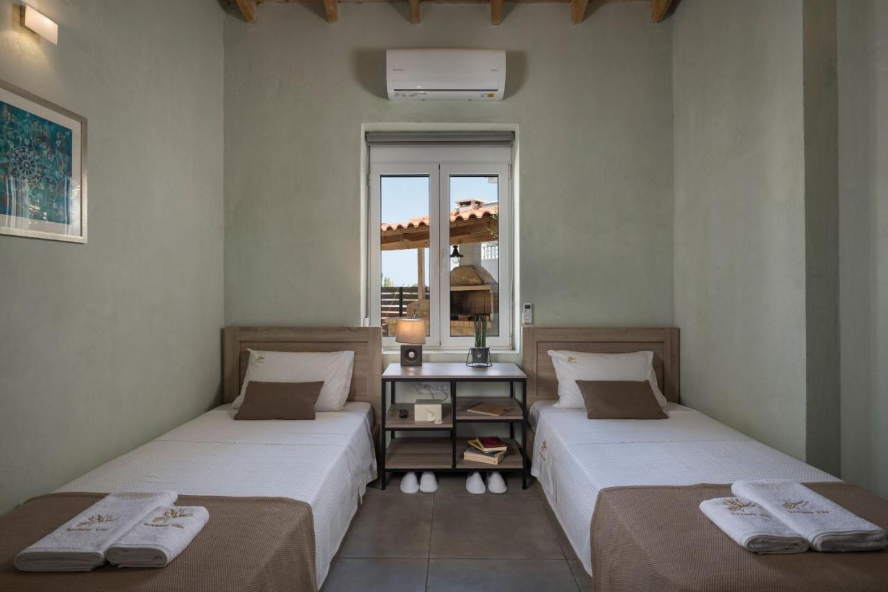 Villa Roxanne Galatas  Екстер'єр фото